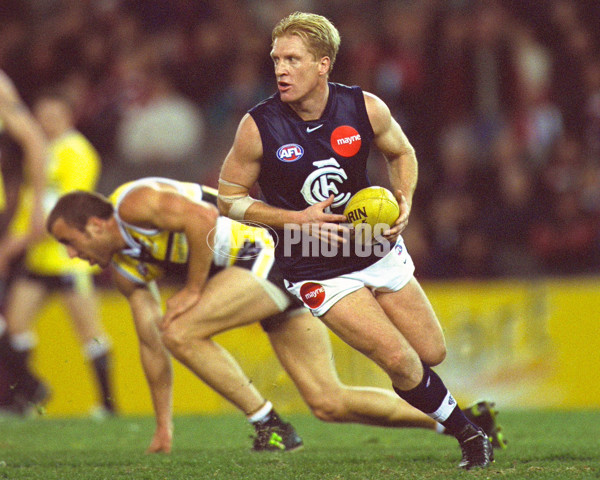 AFL 2001 Rd 20 - St Kilda v Carlton - 143540