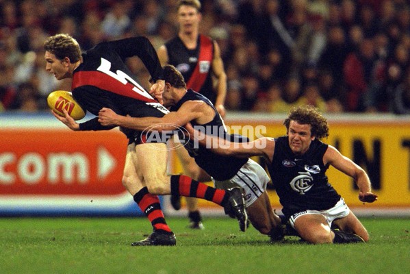 AFL 2000 Rd 20 - Carlton v Essendon - 151156
