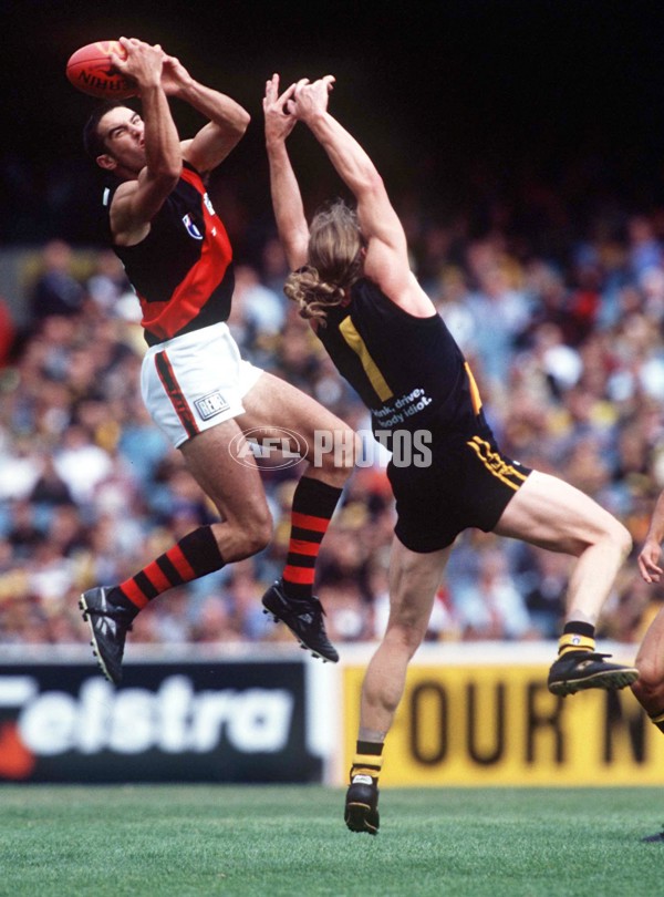 AFL 1998 Rd 1 - Richmond v Essendon - 163317
