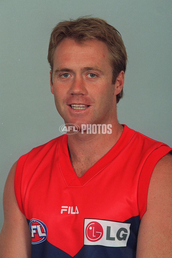 AFL 2000 Media - Melbourne Team Portraits - 164315