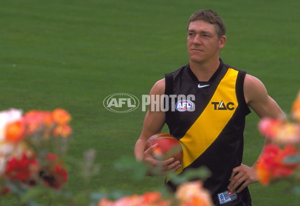 AFL 2000 Media - Royce Vardy Photo Session 231100 - 165490