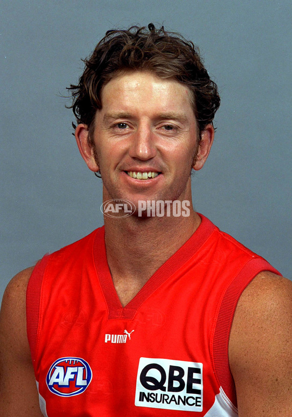 AFL 2001 Media - Sydney Team Portraits - 167241