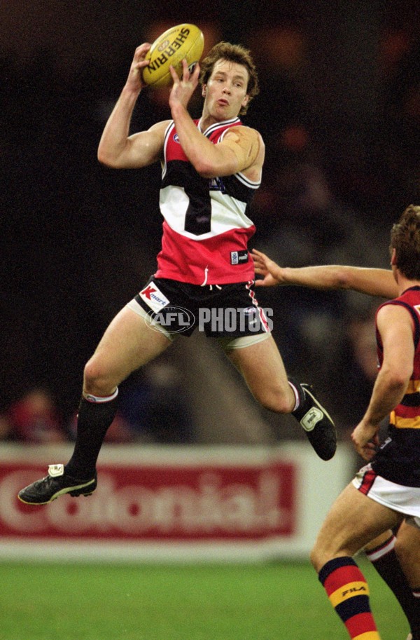 AFL 2001 Rd 15 - St Kilda v Adelaide - 167748