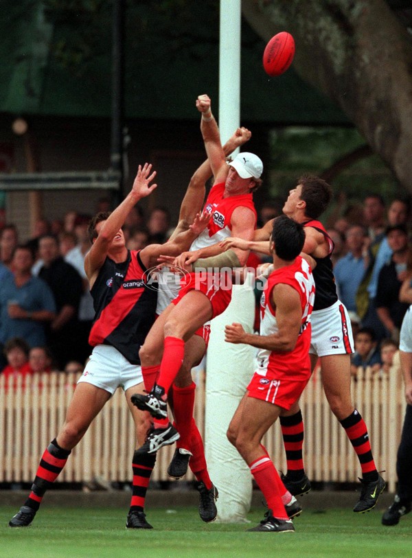 AFL 2001 Trial Match - Sydney v Essendon - 167917