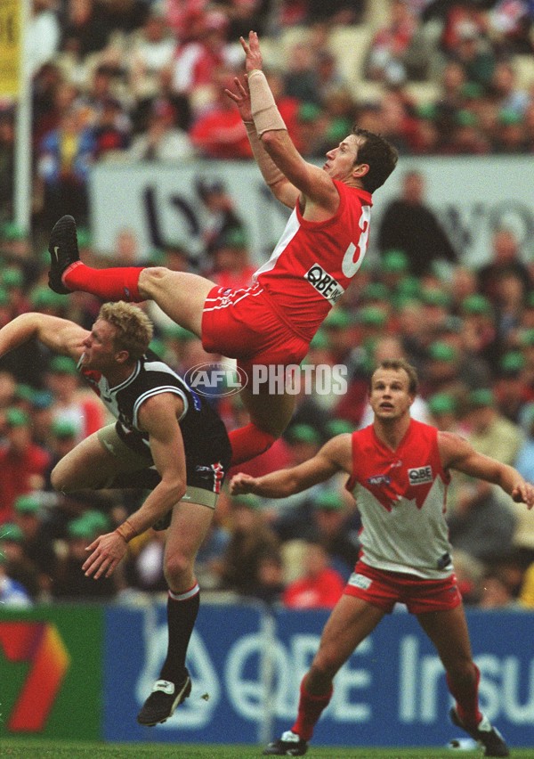 AFL 2001 Rd 21 - Sydney v St Kilda - 168129