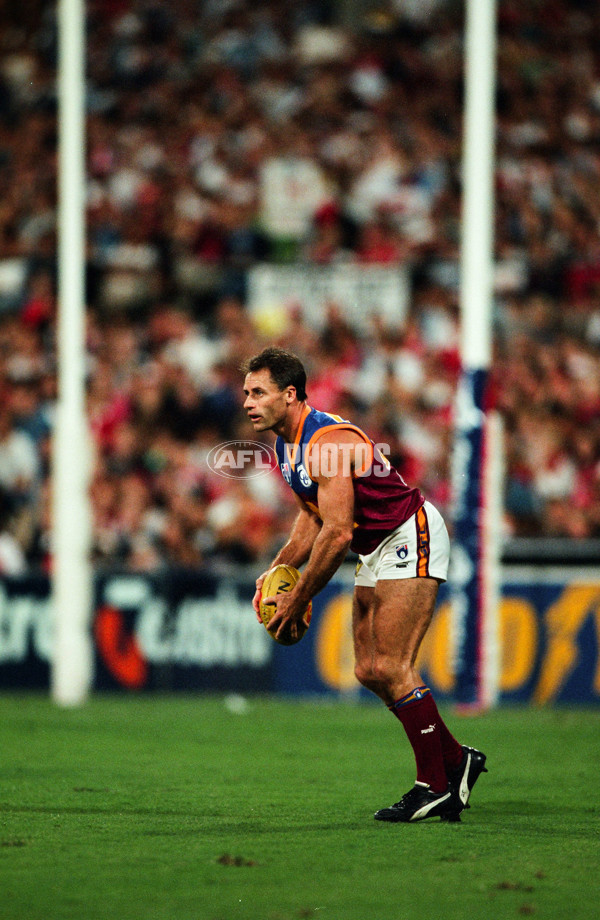 AFL 1998 Round 2 - Sydney v Brisbane - 23721