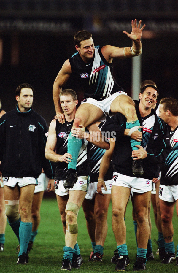 AFL 2001 Round 19 - St Kilda v Port Adelaide - 24092