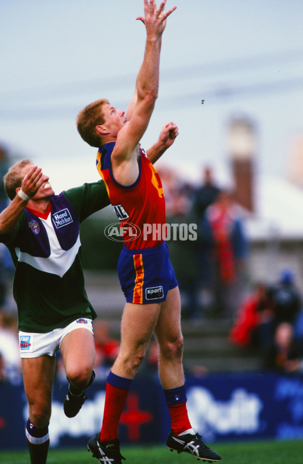 AFL 1996 Round 8 - Fitzroy v Fremantle - 25076