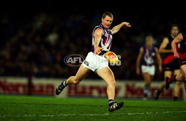 AFL 2000 Round 18 - Essendon v Fremantle - 25594