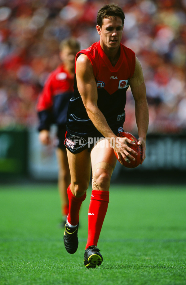 AFL 2001 Round 1 - Richmond v Melbourne - 26175