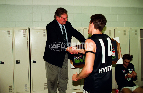 AFL 2000 Rd 13 - Melbourne v Carlton - 26987