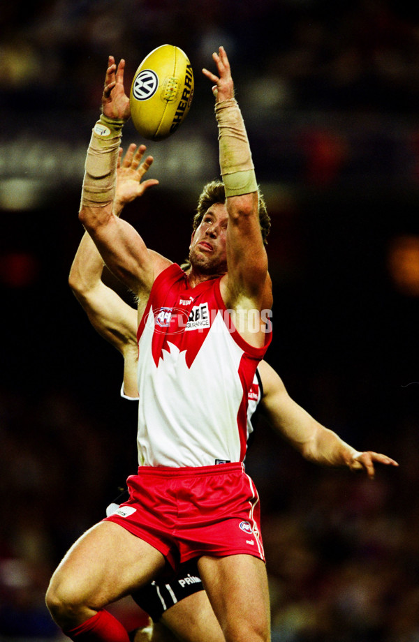 AFL 2001 Rd 10 - Collingwood v Sydney - 27767