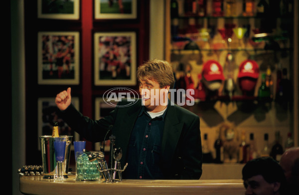 AFL Media - 1999 The Footy Show Feature - 28024