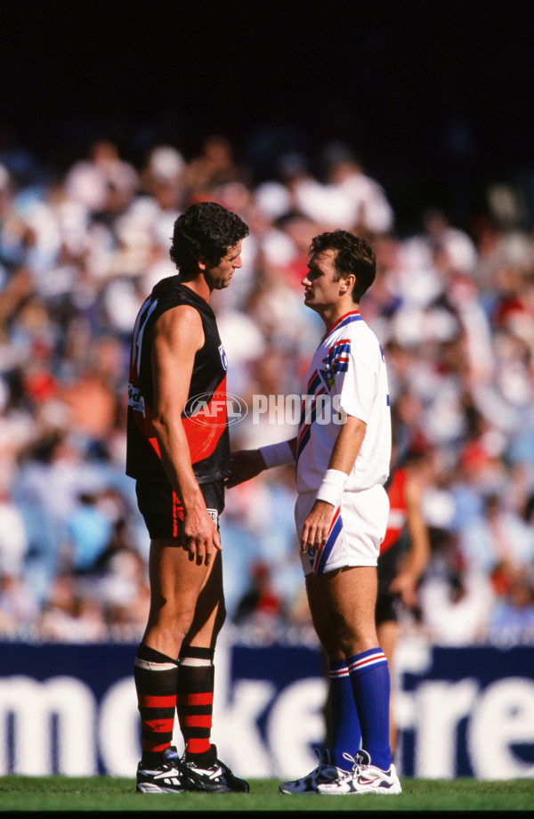 AFL 1998 Round 2 - Essendon v St Kilda - 29853