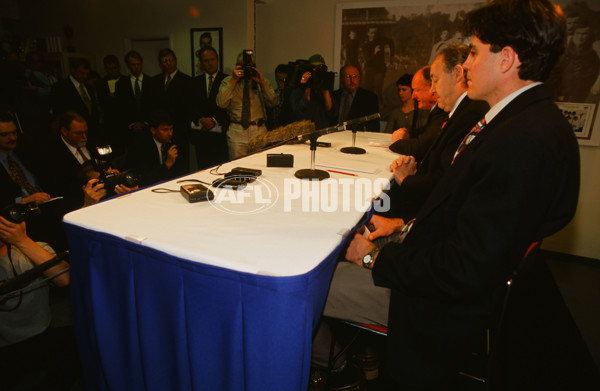 AFL Media - 1997 Positive Drug Test Press Coonference - 30180