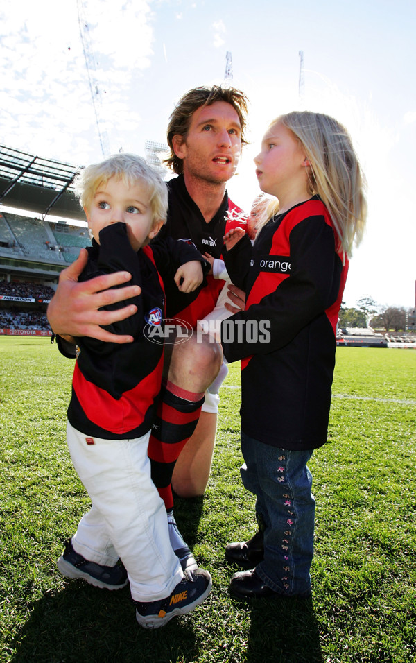 AFL 2004 Rd 15 - Richmond v Essendon - 65279