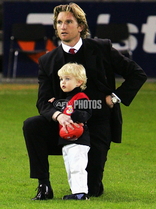 AFL 2004 Rd 17 - St Kilda v Essendon - 65335
