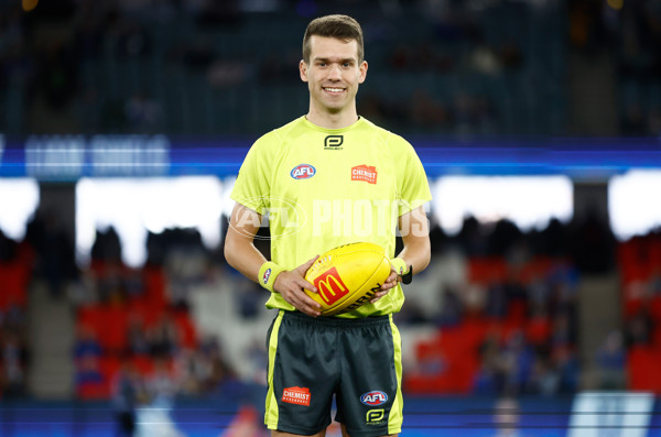 AFL 2023 Round 18 - North Melbourne v Hawthorn - A-40994655
