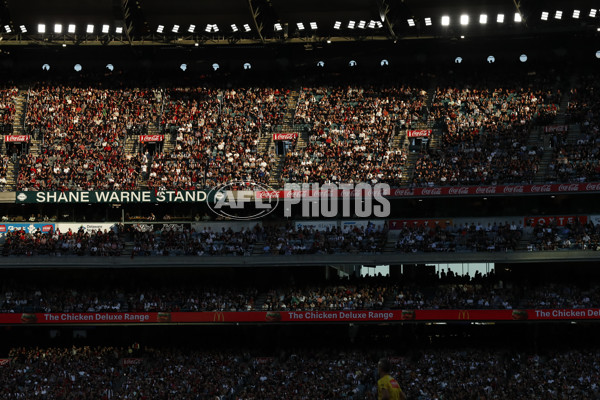 AFL 2022 Round 06 - Essendon v Collingwood - 940155
