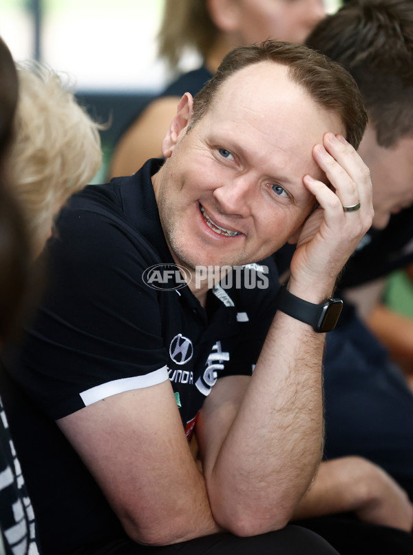 AFLW 2023 Media - Carlton Team Photo Day - A-41900882