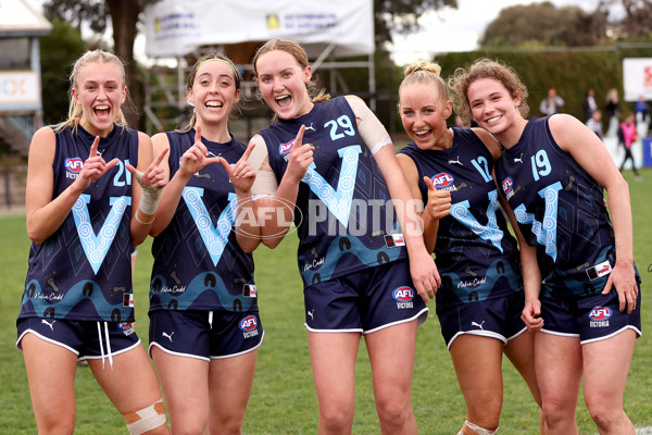 AFLW 2023 U18 Girls Championships - Vic Country v Vic Metro - A-41937239