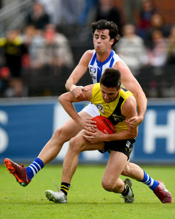 VFL22RiNM23JC1288.jpg