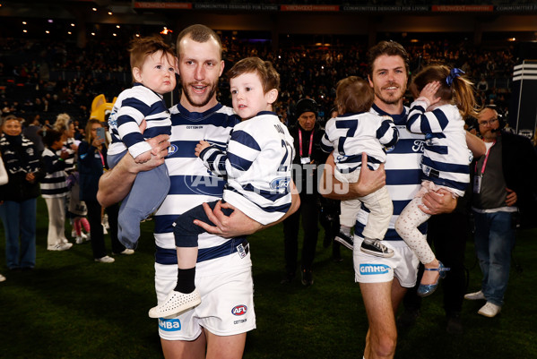 AFL 2023 Round 24 - Geelong v Western Bulldogs - A-42473976