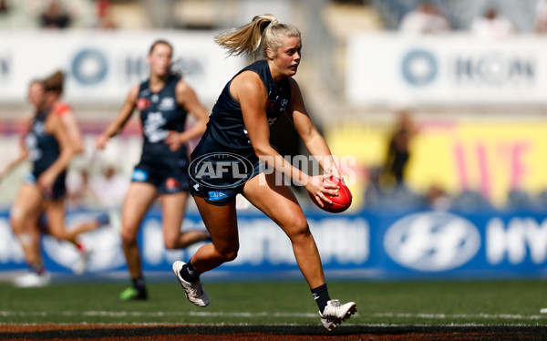AFLW 2023 Round 01 - Carlton v Gold Coast - A-42633399