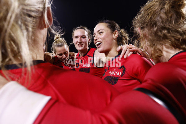 AFLW 2023 Round 01 - Hawthorn v Essendon - A-42658253