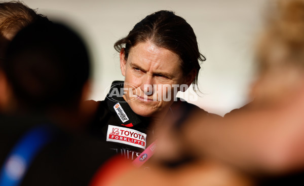 AFLW 2023 Round 07 - Richmond v Essendon - A-43705337