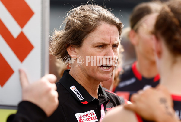 AFLW 2023 Round 09 - Essendon v Carlton - A-44923672