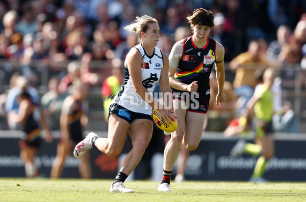 AFLW 2023 Round 09 - Essendon v Carlton - A-44924277