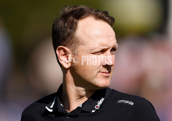 AFLW 2023 Round 09 - Essendon v Carlton - A-44926996
