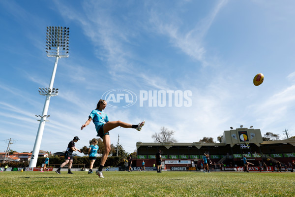 AFLW 2023 Round 09 - Hawthorn v Port Adelaide - A-44942267