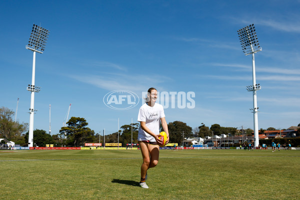AFLW 2023 Round 09 - Hawthorn v Port Adelaide - A-44942271