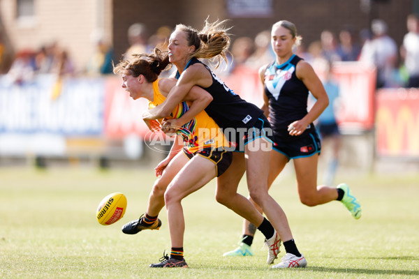 AFLW 2023 Round 09 - Hawthorn v Port Adelaide - A-44947323