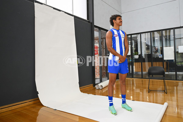 AFL 2024 Media - North Melbourne Team Photo Day - A-45992054