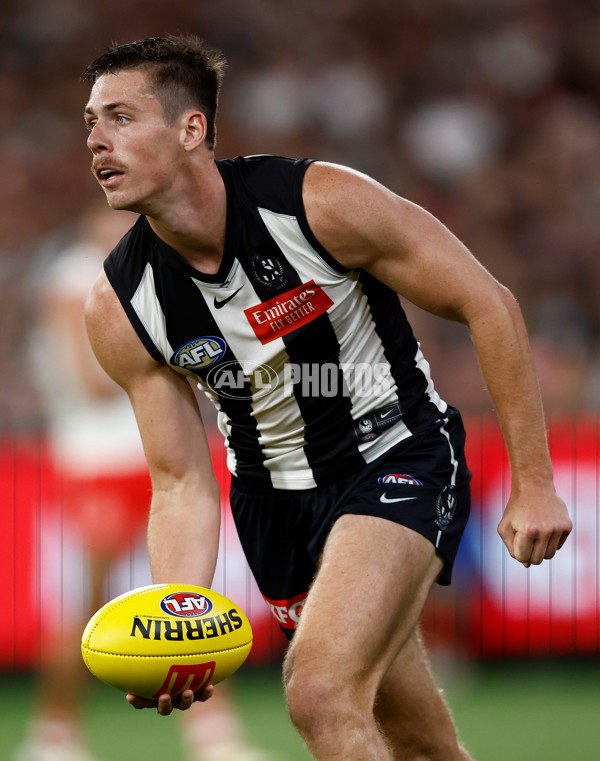 AFL 2024 Round 01 - Collingwood v Sydney - A-46490076