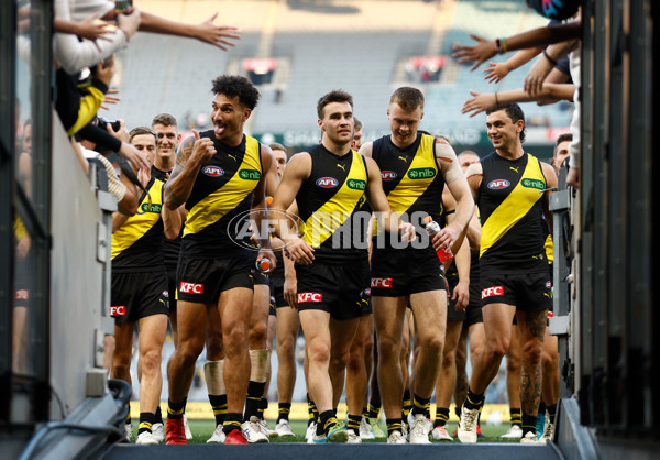 AFL 2024 Round 03 - Richmond v Sydney - A-46813255