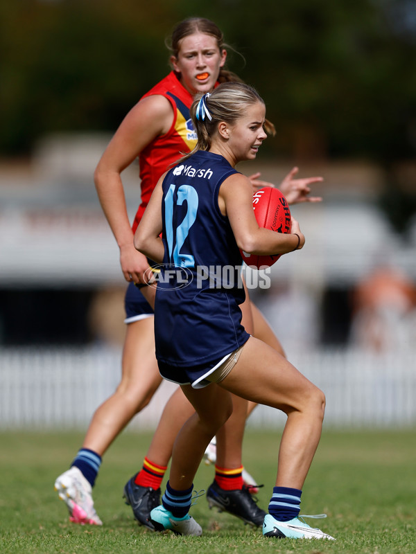 AFLW 2024 U16 Girls Champs - SA v Vic Metro - A-47049277