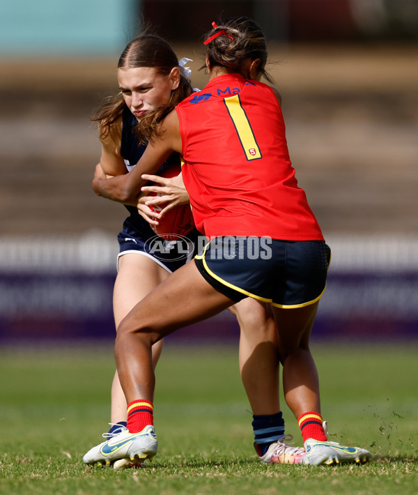 AFLW 2024 U16 Girls Champs - SA v Vic Metro - A-47049299