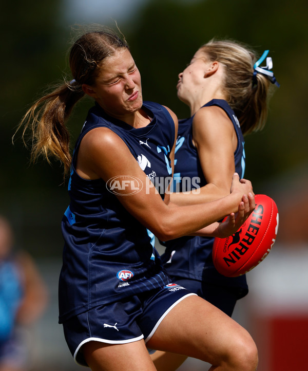 AFLW 2024 U16 Girls Champs - SA v Vic Metro - A-47051600