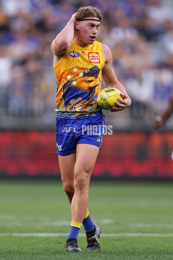 AFL 2024 Round 10 - Waalitj Marawar v Narrm - A-49510879