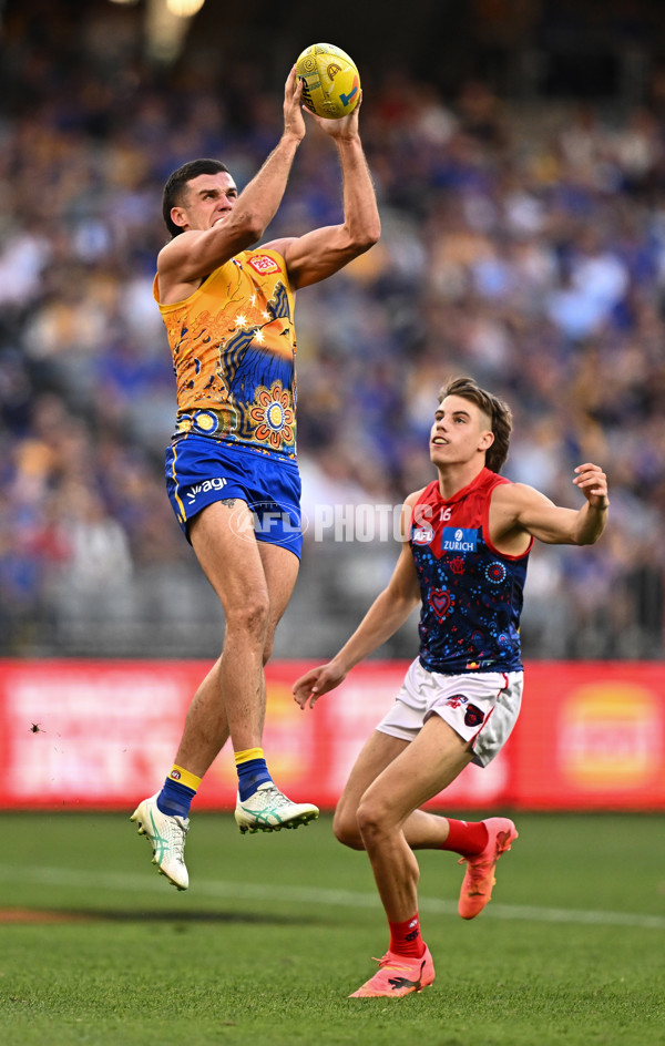 AFL 2024 Round 10 - Waalitj Marawar v Narrm - A-49512249
