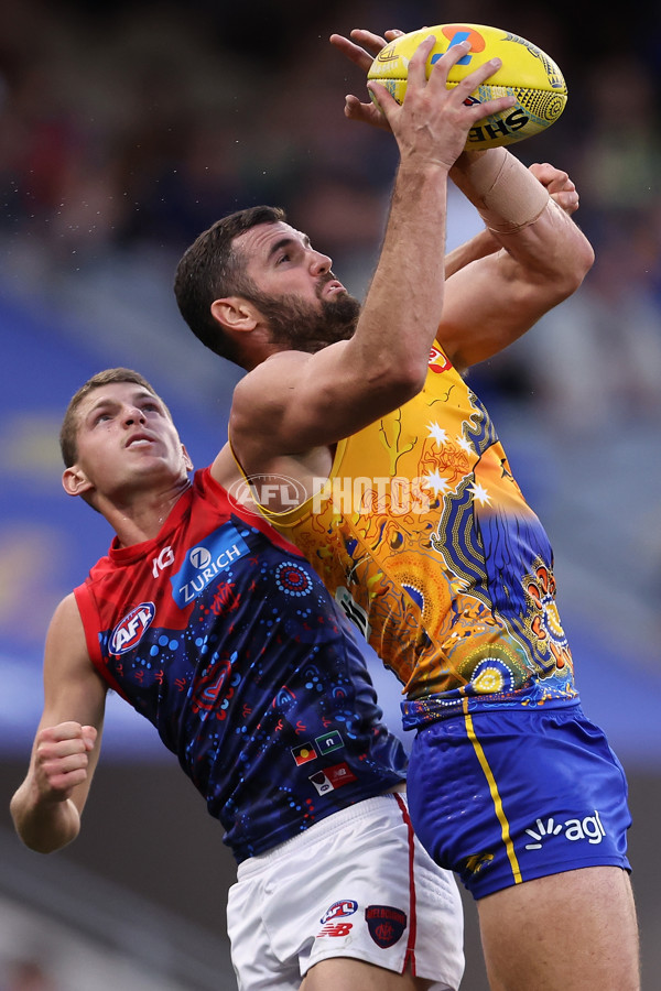 AFL 2024 Round 10 - Waalitj Marawar v Narrm - A-49513280