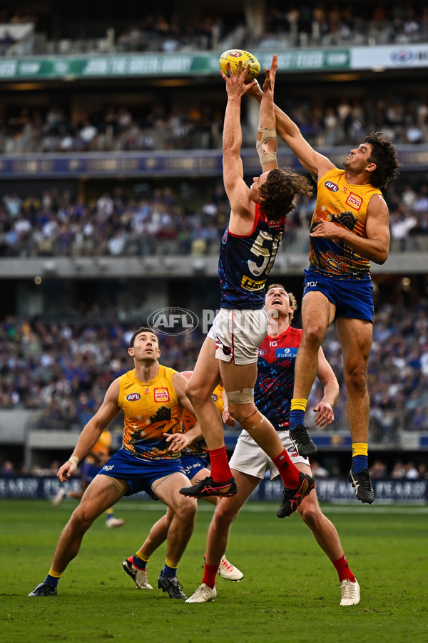 AFL 2024 Round 10 - Waalitj Marawar v Narrm - A-49513321