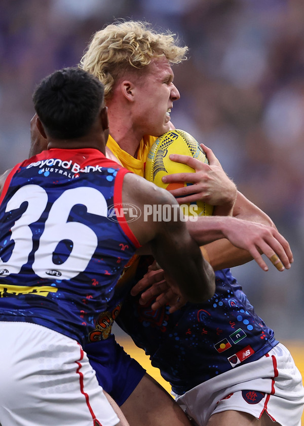 AFL 2024 Round 10 - Waalitj Marawar v Narrm - A-49514848