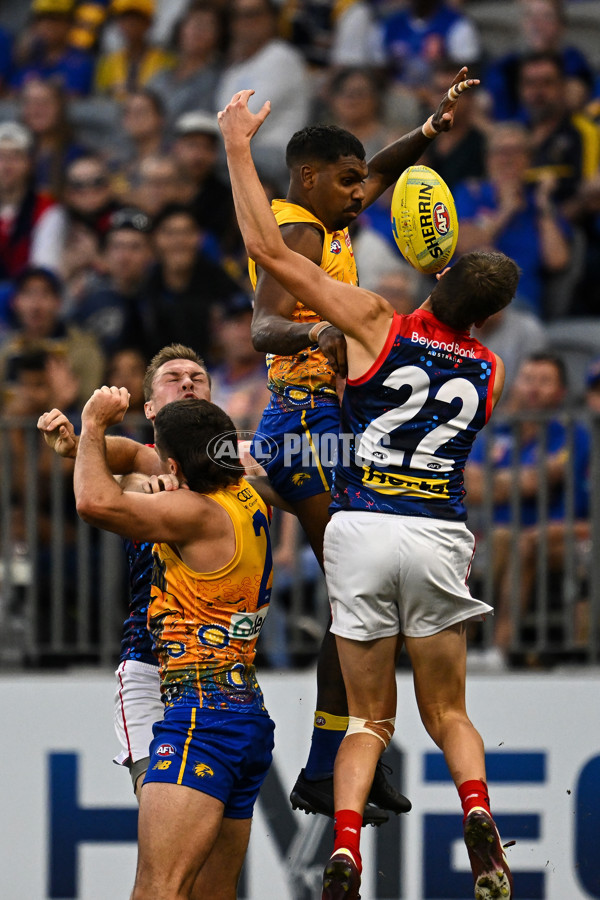 AFL 2024 Round 10 - Waalitj Marawar v Narrm - A-49514854