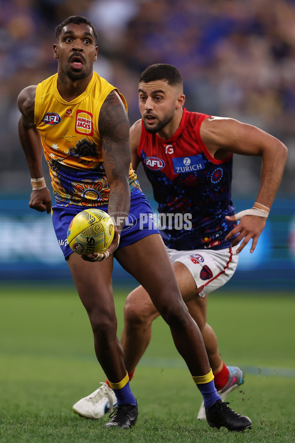 AFL 2024 Round 10 - Waalitj Marawar v Narrm - A-49514913