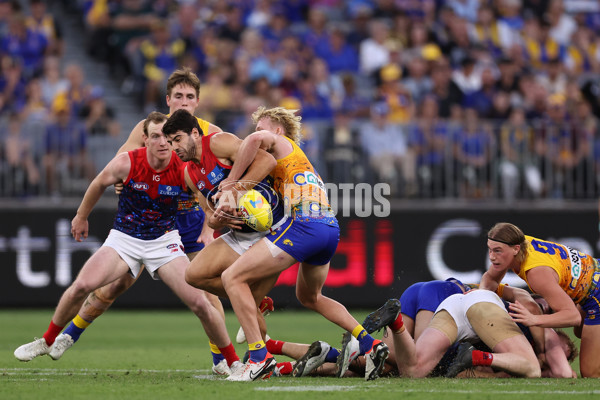 AFL 2024 Round 10 - Waalitj Marawar v Narrm - A-49515795